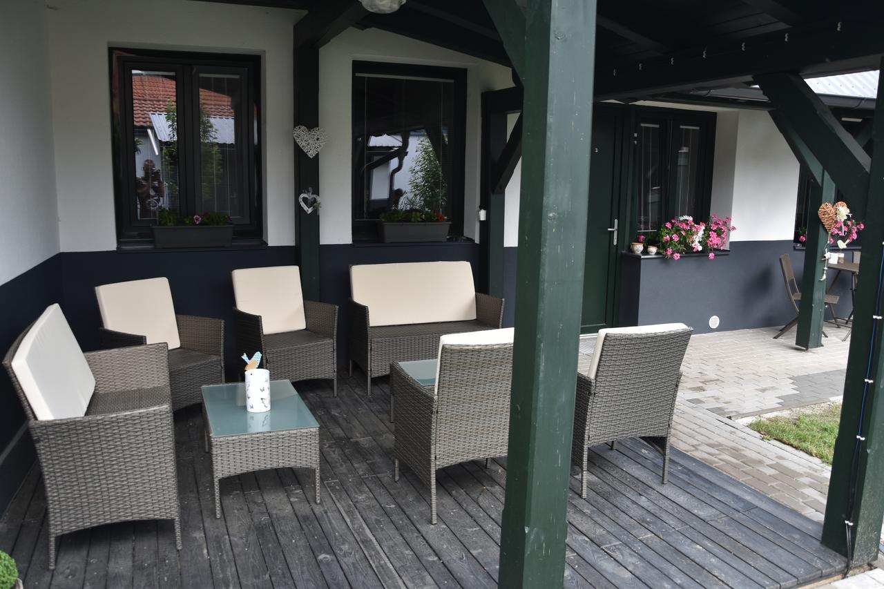 Na Utesu Apartment Jindřichŭv Hradec Exterior foto