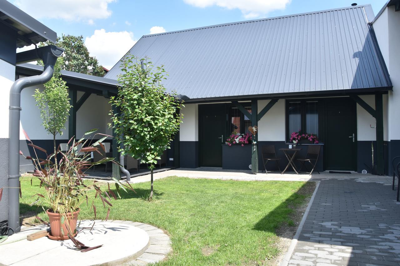 Na Utesu Apartment Jindřichŭv Hradec Exterior foto